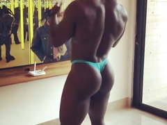 Black male twerk 4